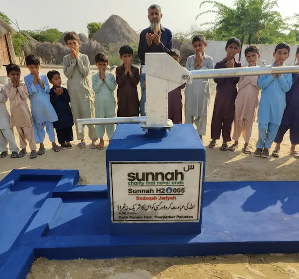 Pakistan Community Water Pump